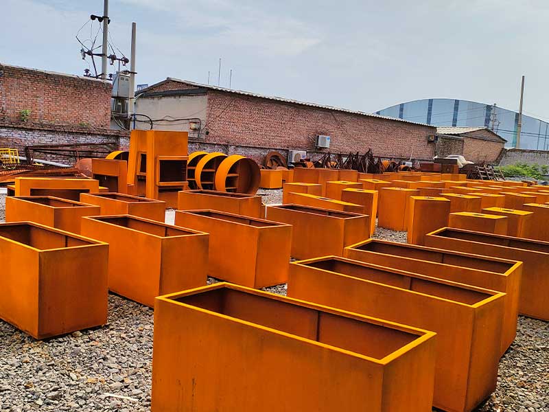 <h3>2023 Corten Planter Styles - Custom Rusted Landscape Architecture</h3>
